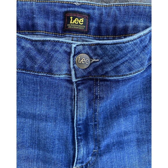 Lee Women’s Plus Size 24W Petite Medium Blue Wash Straight Leg Jeans - Picture 5 of 8